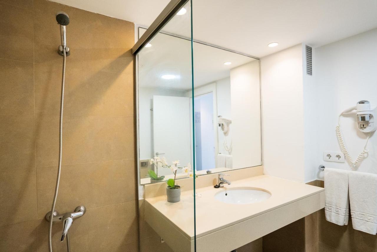 Apartamentos Vacacionales Broncemar San Bartolomé Ngoại thất bức ảnh