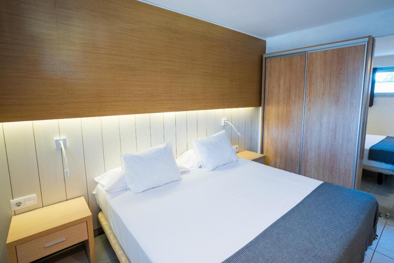 Apartamentos Vacacionales Broncemar San Bartolomé Ngoại thất bức ảnh